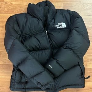 Women’s North Face Black Puffer Jacket (Medium)